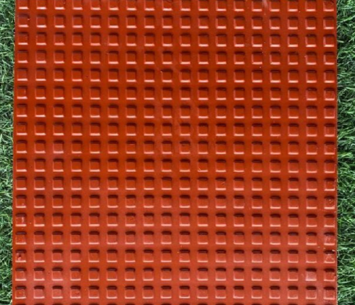 8 8